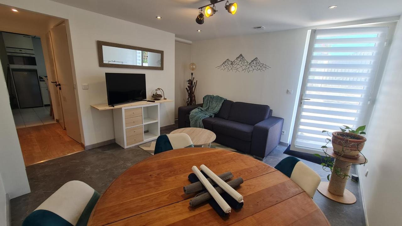 Appartement Independant Dans Maison Pres D'Annecy La Balme-de-Sillingy Esterno foto